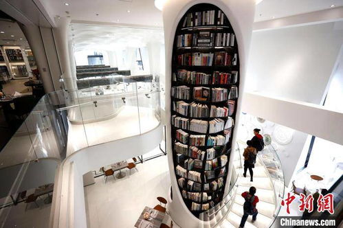 京城老舊電腦城變身新零售藝術空間，成網紅打卡地